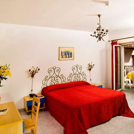 Da Peppe Отель Летоянни