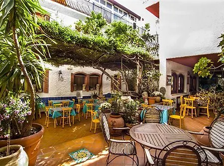 Da Peppe Отель 3*