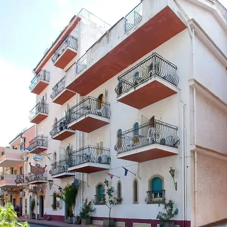 Da Peppe 3* Летоянни