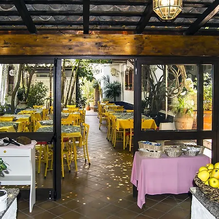 Hotel Da Peppe 3*