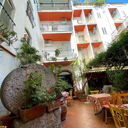 Da Peppe Hotel