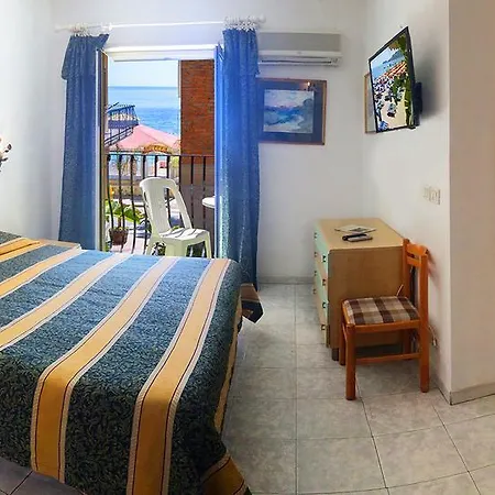 Hotel Da Peppe 3*