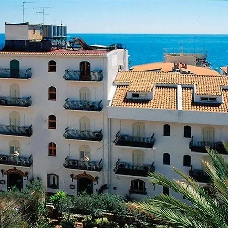 Hotel Da Peppe Letojanni